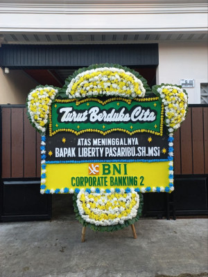 Papan Bunga Duka di Pilangrejo